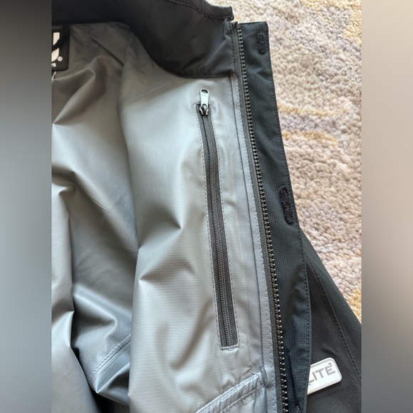 Foot Joy HydroLite Zip-Off Sleeves Rain Jacket - Picture 8 of 11